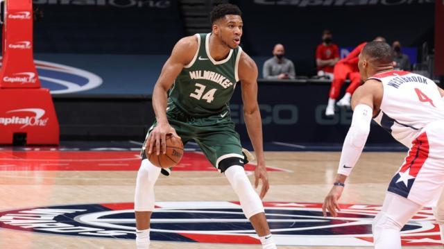 giannis-cropped_1pco25ah06d1w1vktlqm8bki4a.jpg